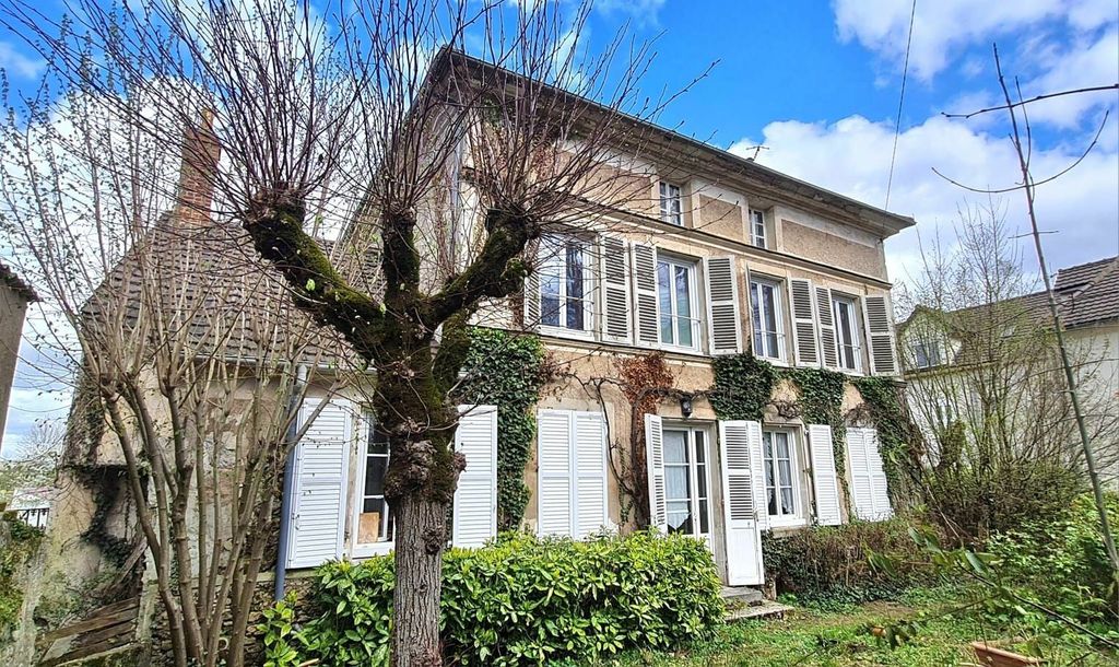 Achat maison à vendre 3 chambres 108 m² - Saâcy-sur-Marne