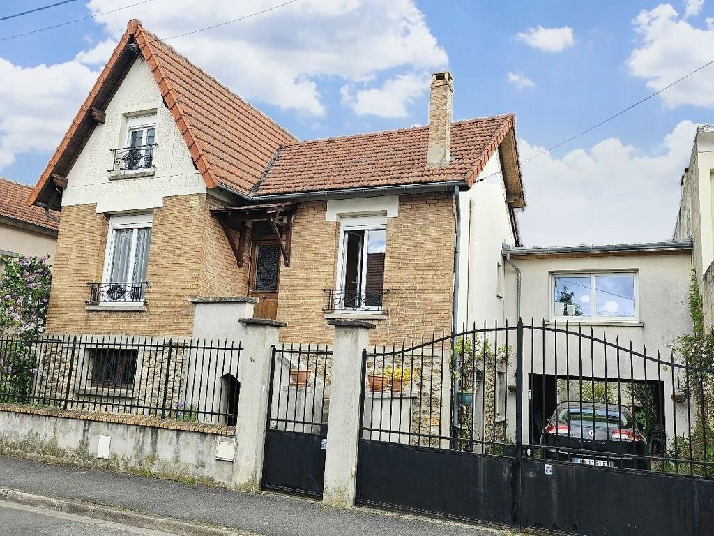 Achat maison à vendre 4 chambres 105 m² - Livry-Gargan