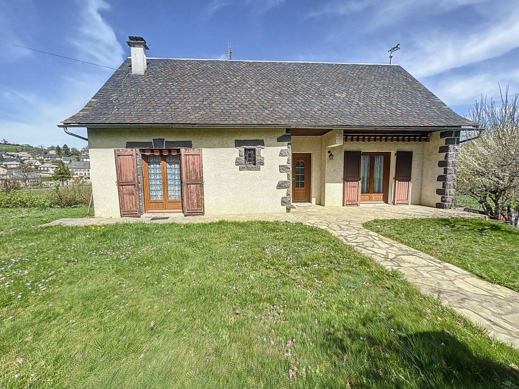 Achat maison à vendre 3 chambres 135 m² - Neuvéglise-sur-Truyère