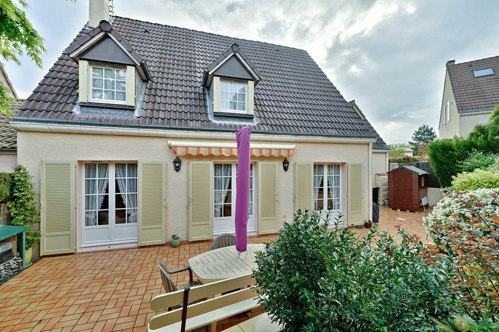 Achat maison à vendre 4 chambres 139 m² - Sucy-en-Brie