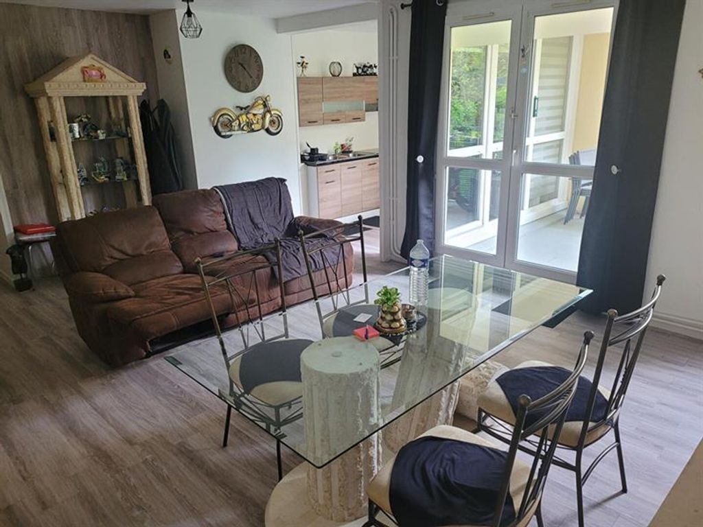 Achat appartement à vendre 3 pièces 66 m² - Tourcoing