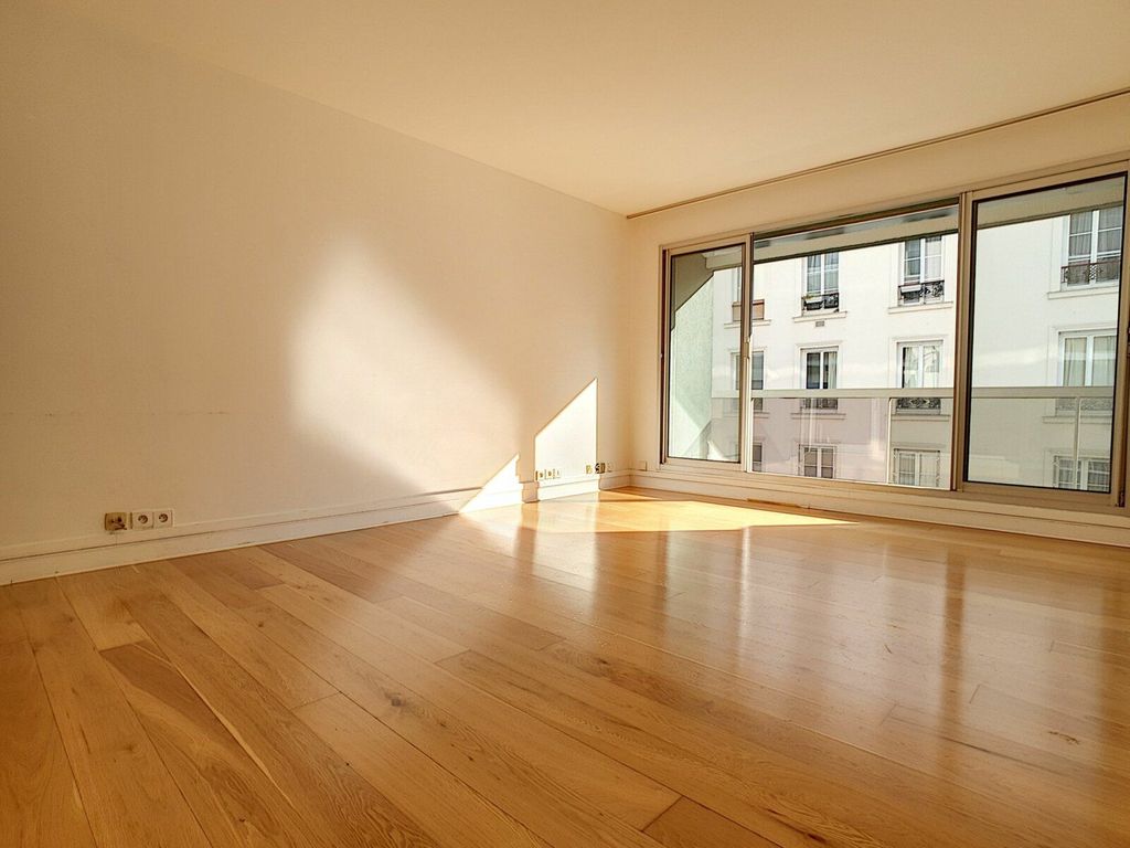 Achat appartement à vendre 3 pièces 70 m² - Paris 13ème arrondissement