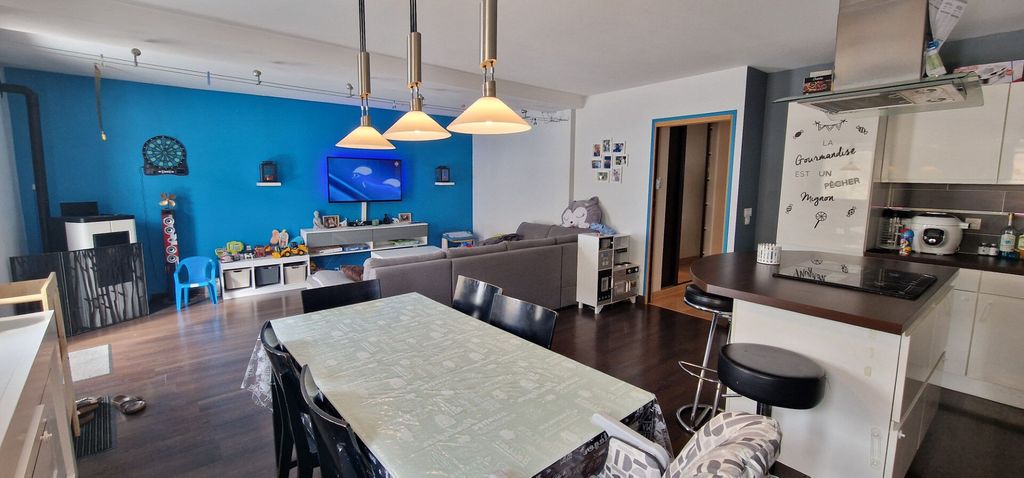 Achat appartement à vendre 4 pièces 81 m² - Servières