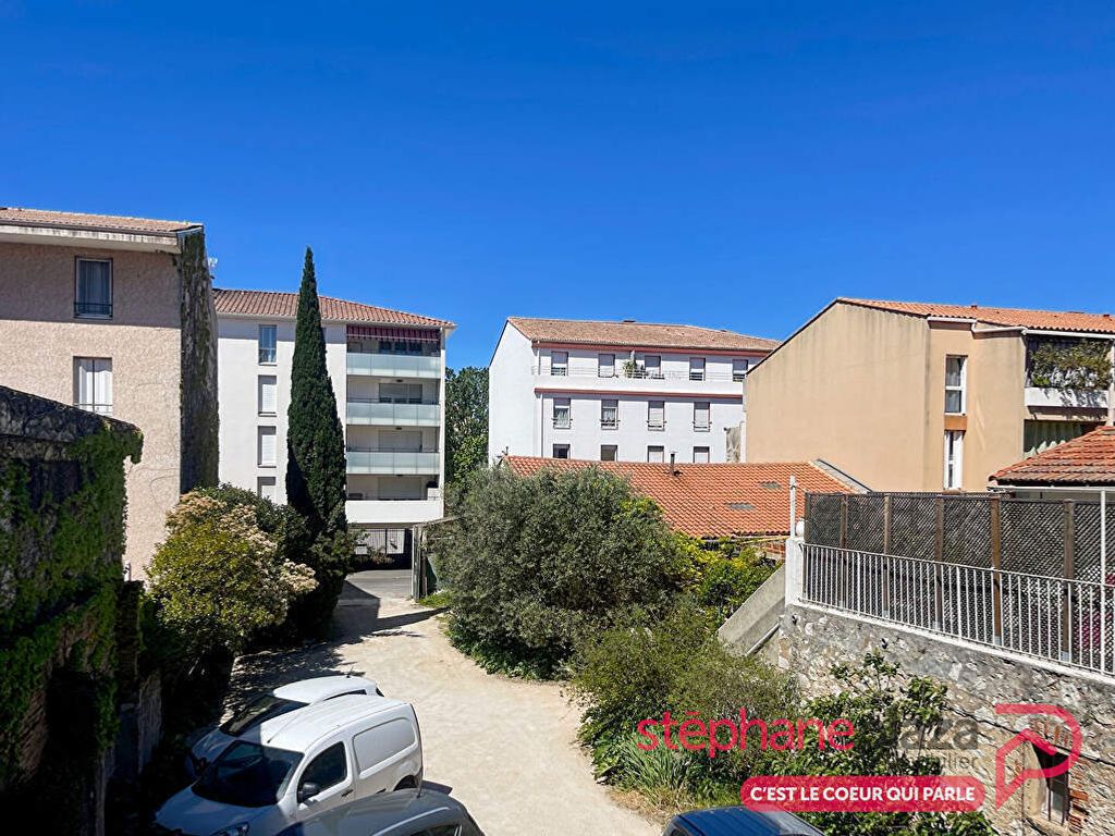 Achat appartement à vendre 2 pièces 59 m² - Aubagne