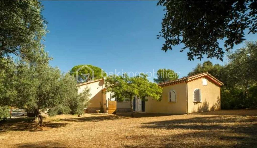 Achat maison à vendre 4 chambres 148 m² - Trans-en-Provence