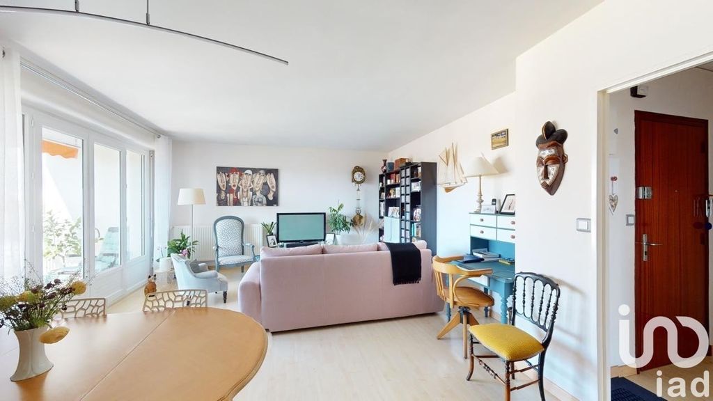 Achat appartement à vendre 5 pièces 98 m² - La Rochelle