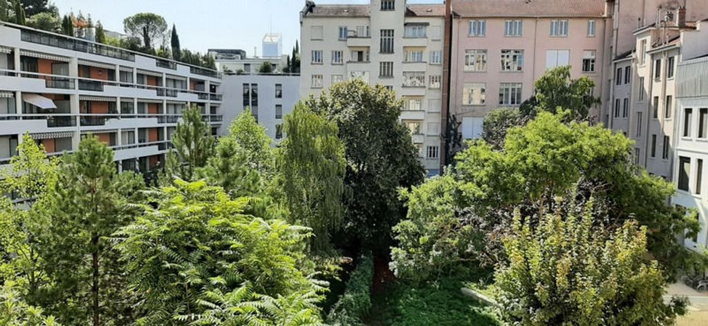 Achat appartement à vendre 3 pièces 75 m² - Lyon 6ème arrondissement
