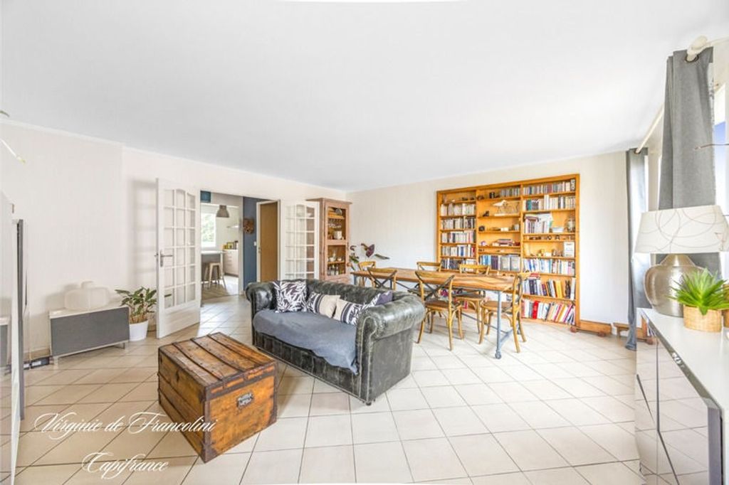 Achat appartement à vendre 5 pièces 111 m² - Villiers-sur-Marne