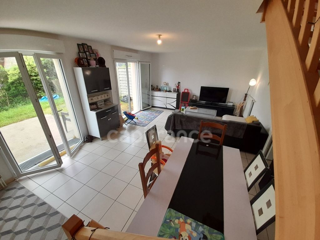 Achat maison à vendre 3 chambres 86 m² - Plogonnec