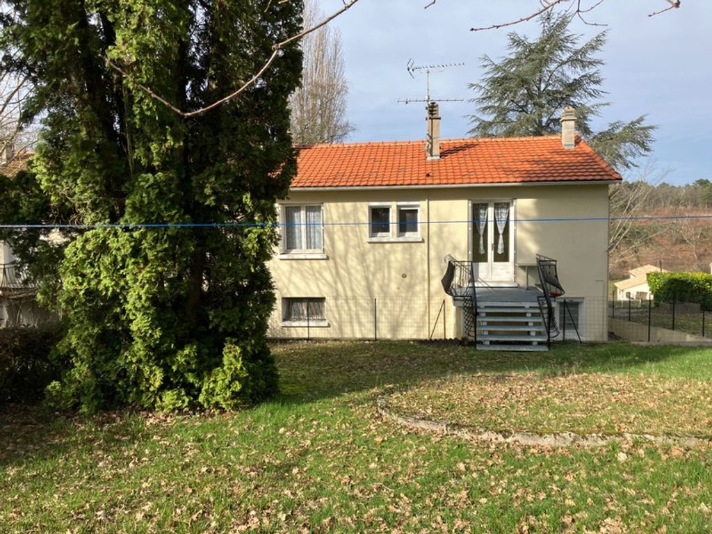 Achat maison à vendre 3 chambres 99 m² - Champcevinel