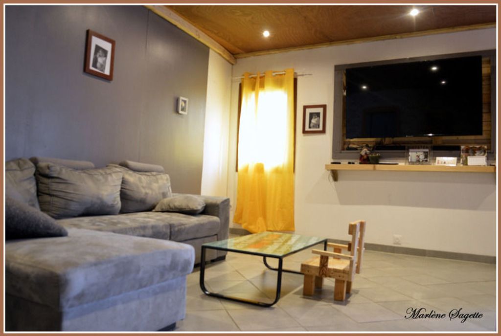 Achat maison à vendre 3 chambres 112 m² - Arces-Dilo
