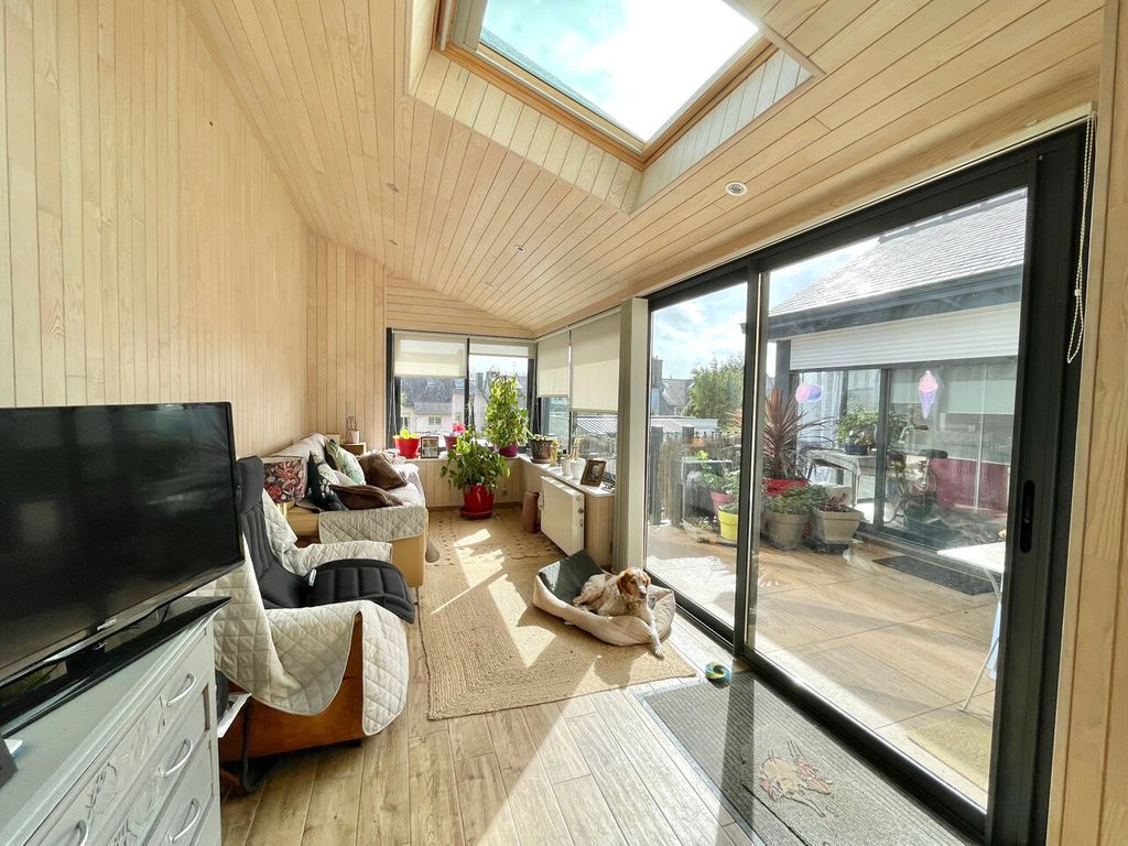 Achat maison à vendre 2 chambres 130 m² - Saint-Brieuc