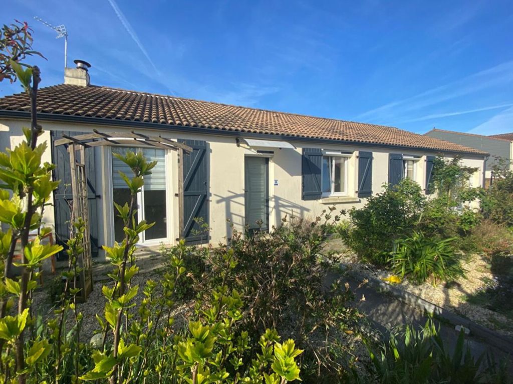 Achat maison à vendre 5 chambres 118 m² - Sainte-Pazanne