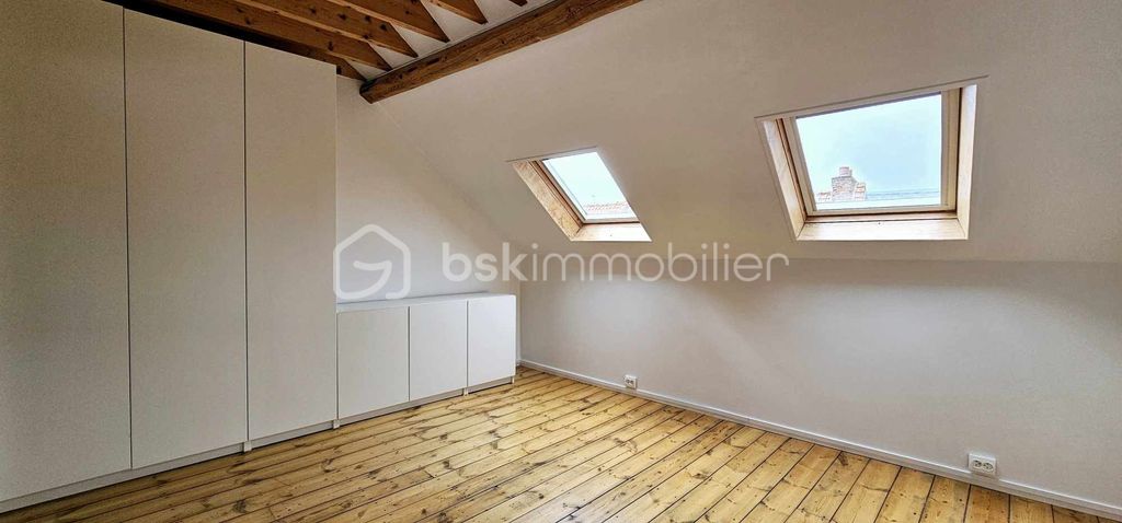 Achat maison à vendre 4 chambres 86 m² - Amiens
