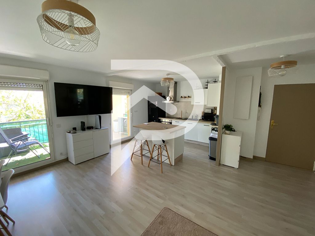 Achat appartement à vendre 3 pièces 65 m² - Marseille 16ème arrondissement