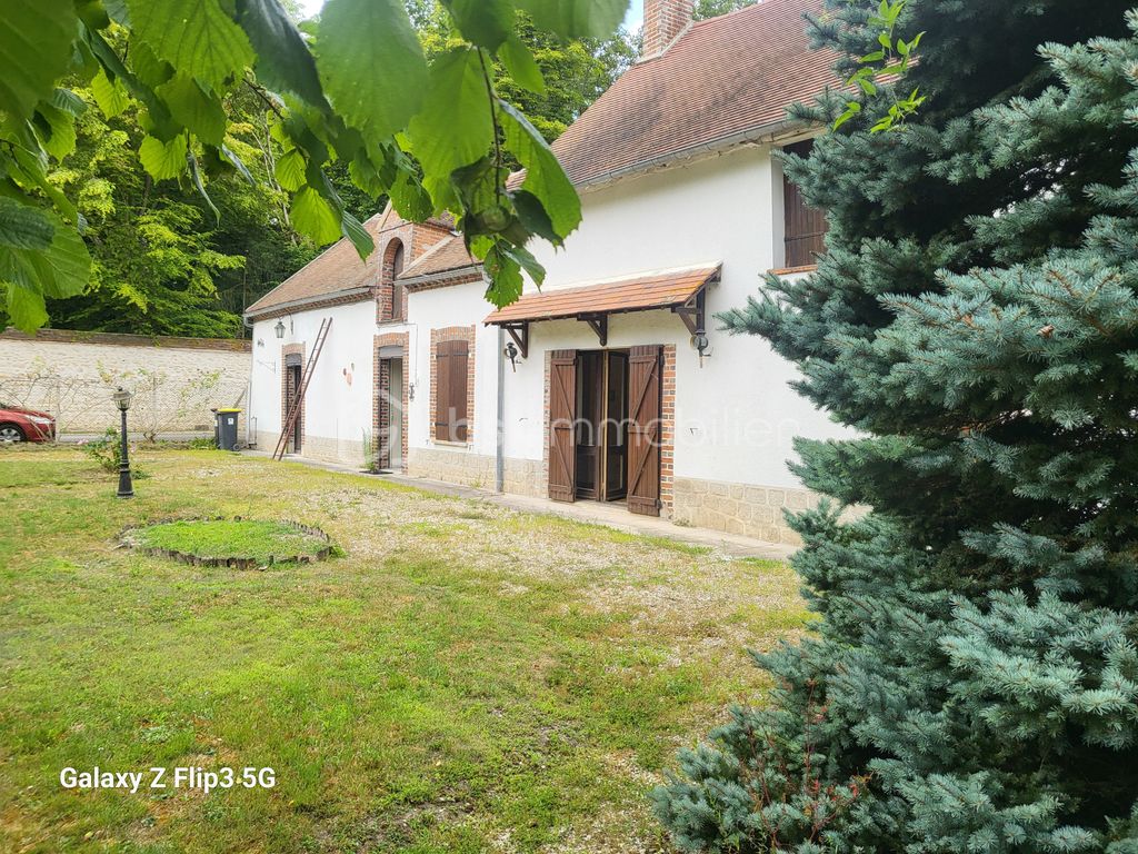 Achat maison à vendre 2 chambres 142 m² - Saint-Sauveur-lès-Bray