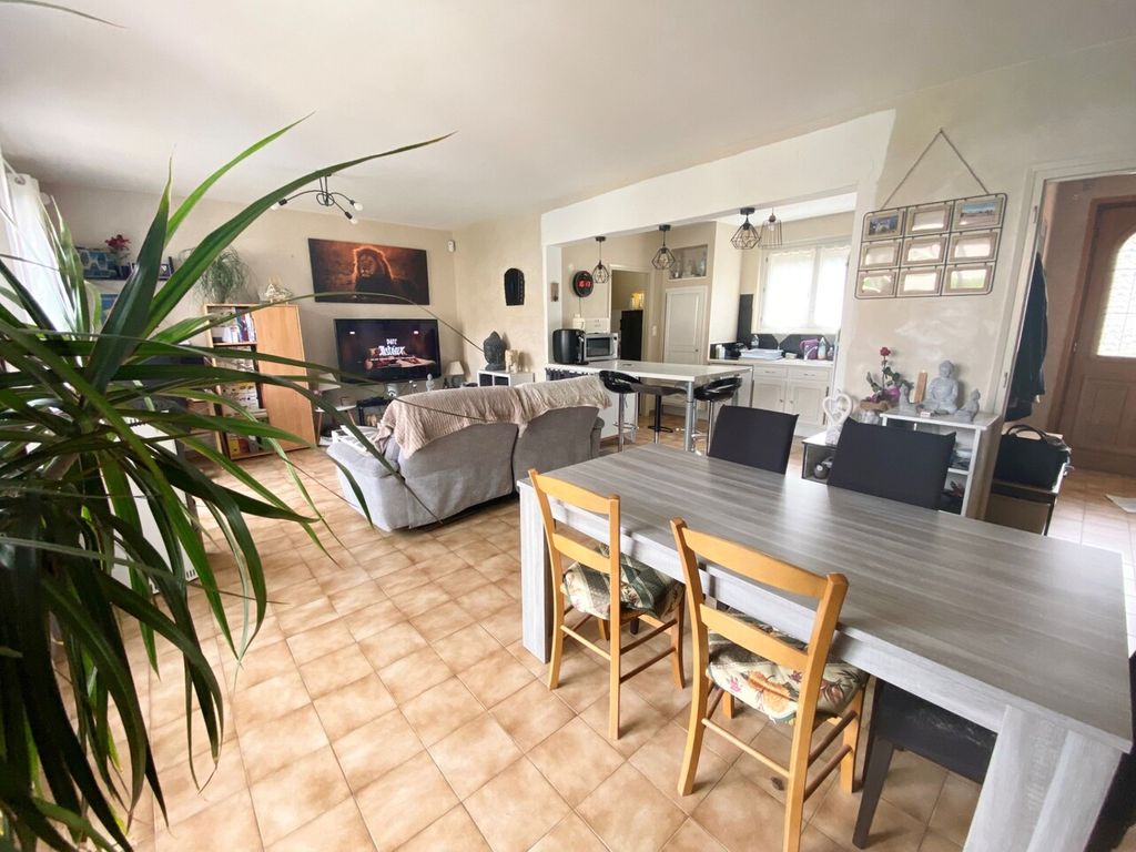 Achat maison à vendre 4 chambres 131 m² - Roussillon