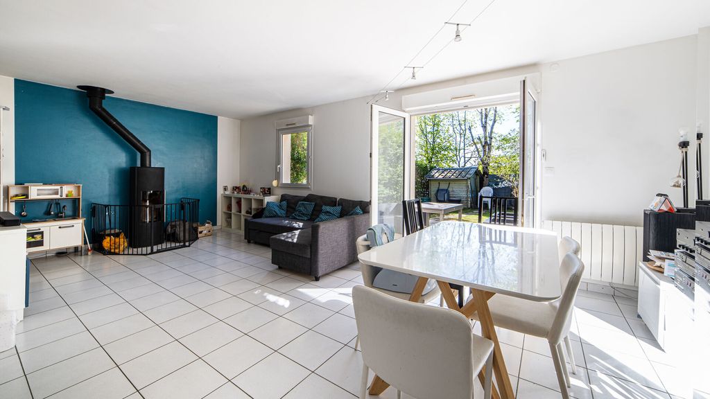 Achat maison à vendre 4 chambres 100 m² - Sainte-Luce-sur-Loire