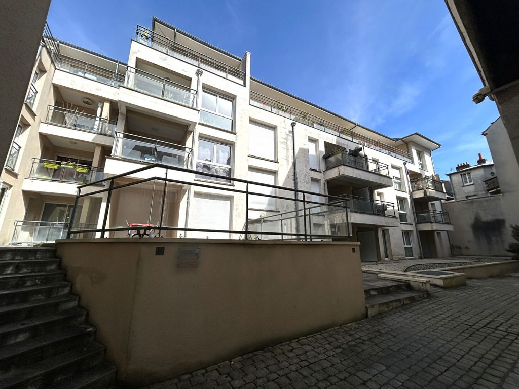 Achat appartement à vendre 2 pièces 59 m² - Orléans