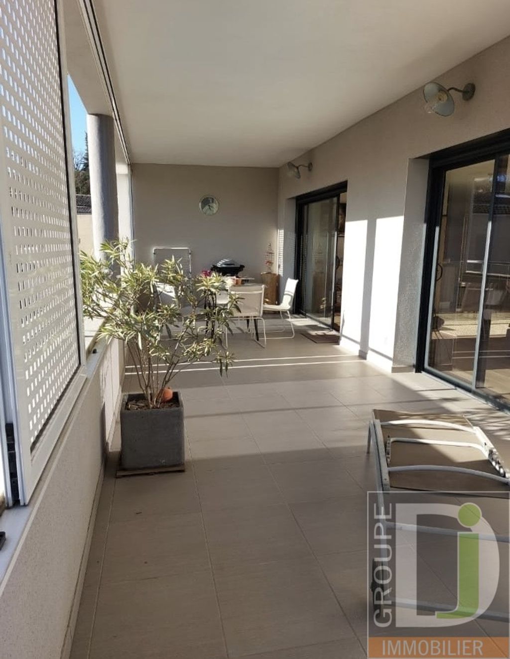 Achat appartement à vendre 4 pièces 131 m² - Loriol-sur-Drôme