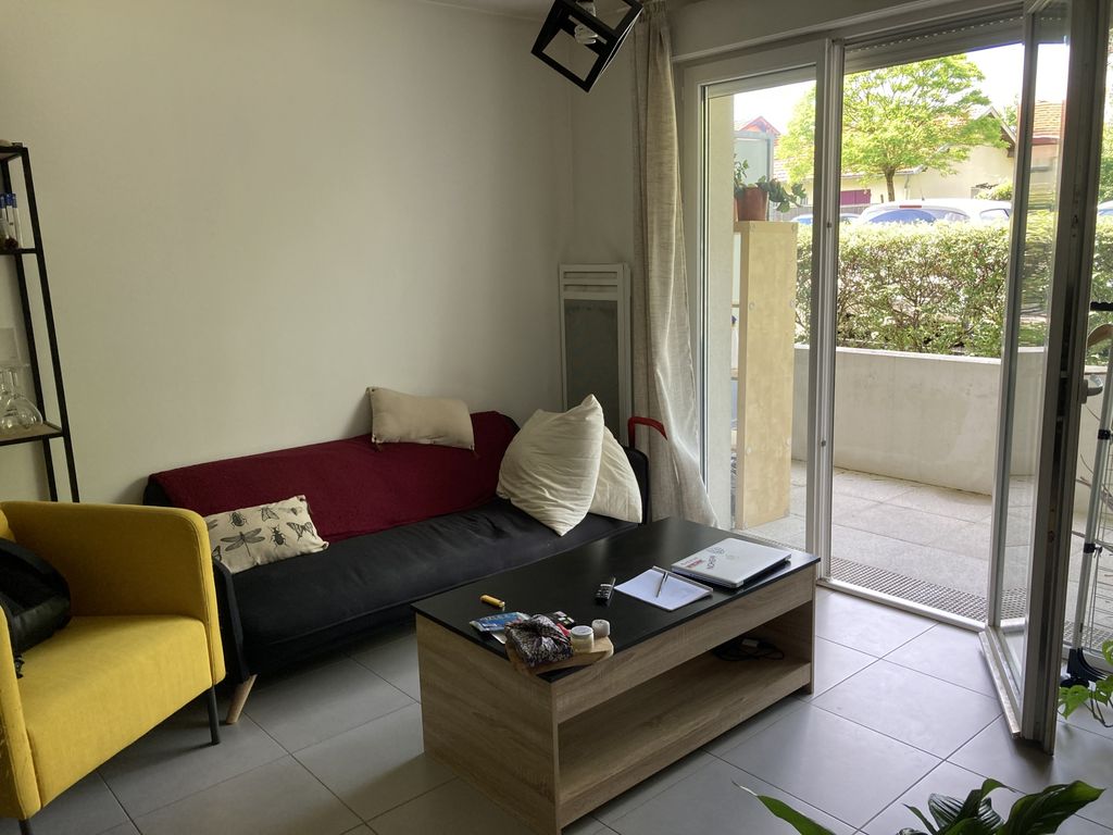 Achat appartement à vendre 2 pièces 38 m² - Villenave-d'Ornon