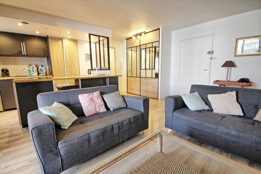 Achat appartement à vendre 2 pièces 46 m² - Bordeaux