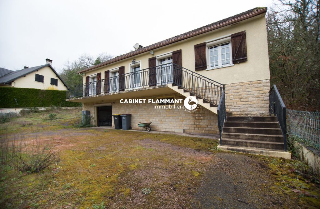 Achat maison à vendre 3 chambres 100 m² - Aisy-sur-Armançon