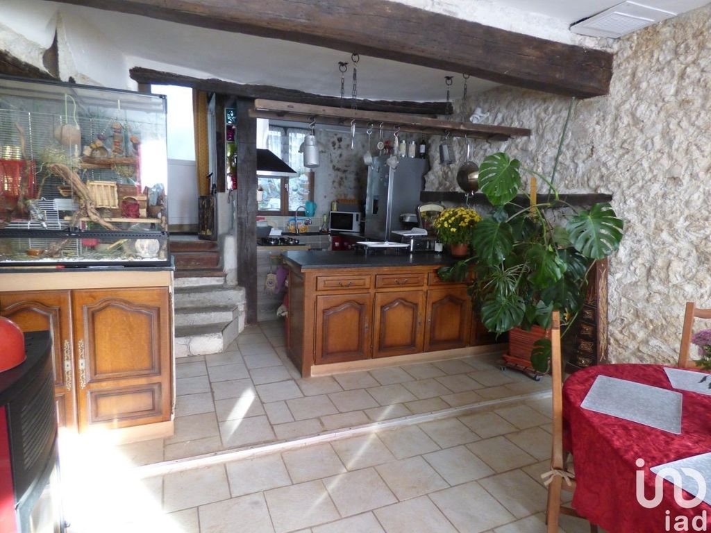 Achat maison à vendre 3 chambres 84 m² - Condé-en-Brie