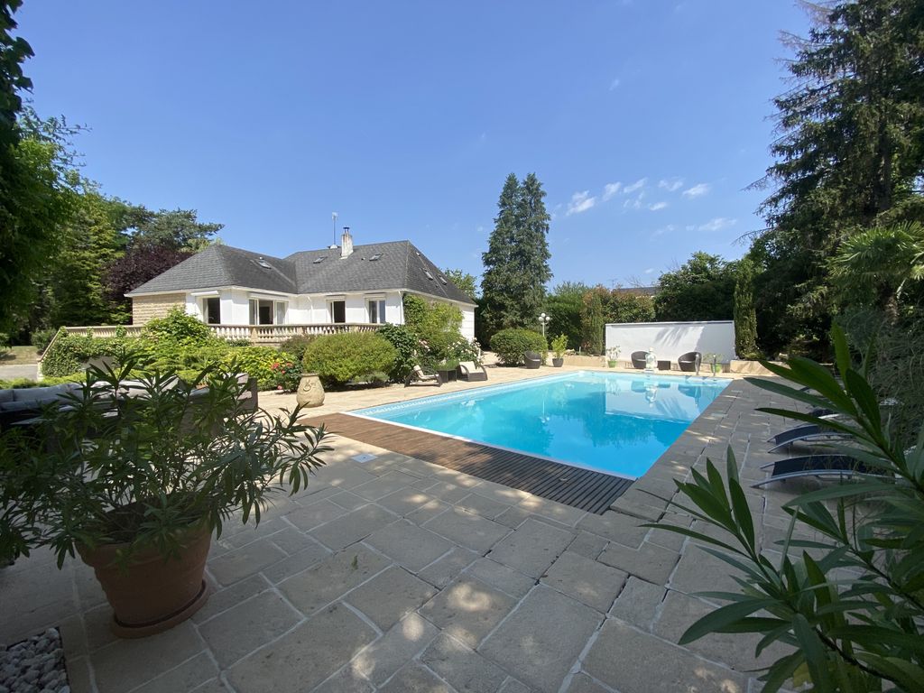 Achat maison à vendre 4 chambres 288 m² - Varennes-Vauzelles