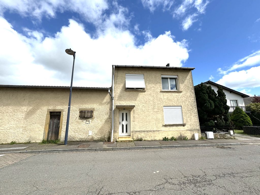 Achat maison à vendre 4 chambres 107 m² - Montois-la-Montagne
