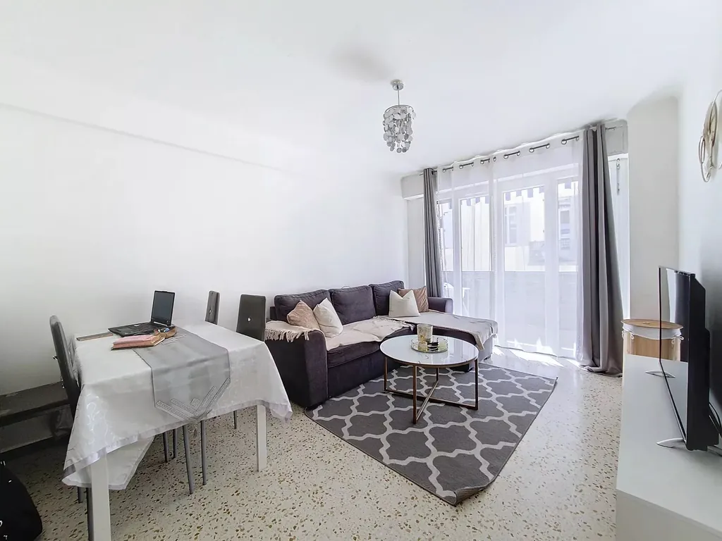 Achat appartement à vendre 2 pièces 39 m² - Cannes