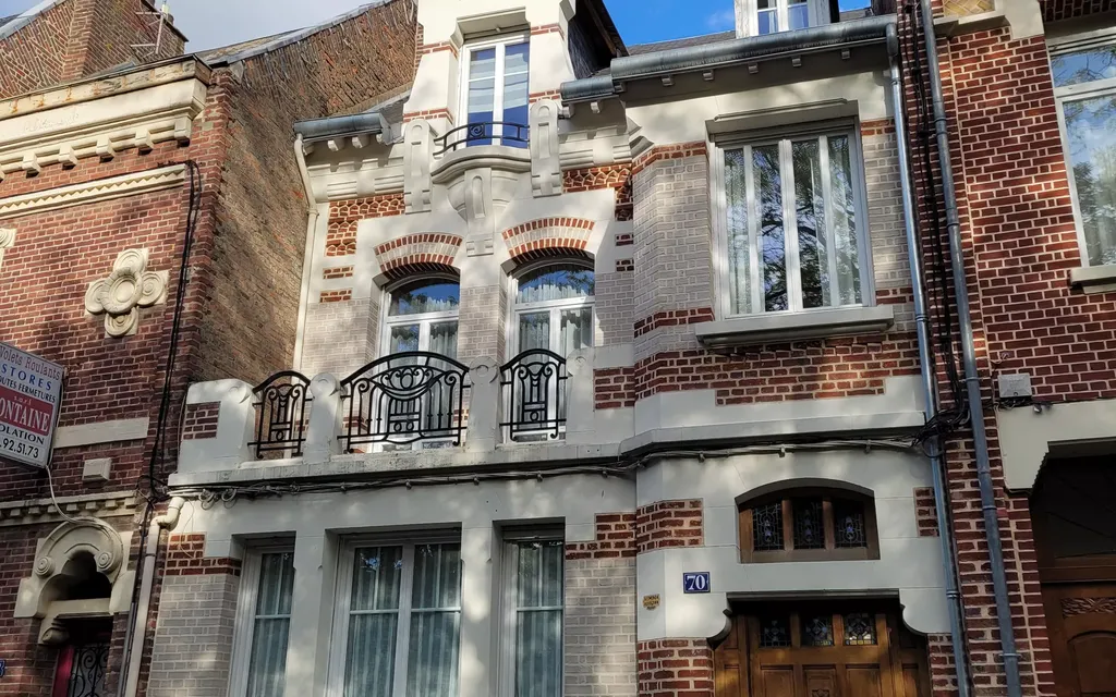 Achat maison à vendre 6 chambres 180 m² - Amiens