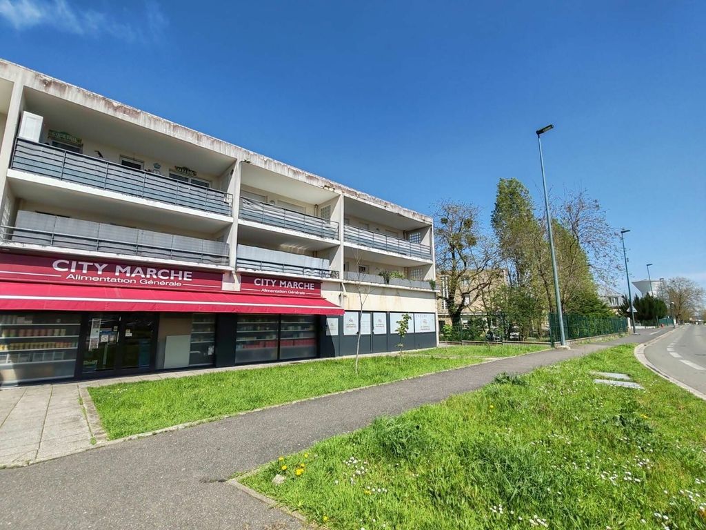 Achat appartement à vendre 2 pièces 58 m² - Saint-Ouen-l'Aumône
