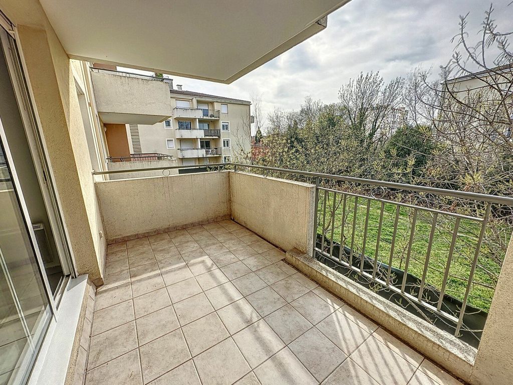 Achat appartement à vendre 2 pièces 47 m² - Avignon