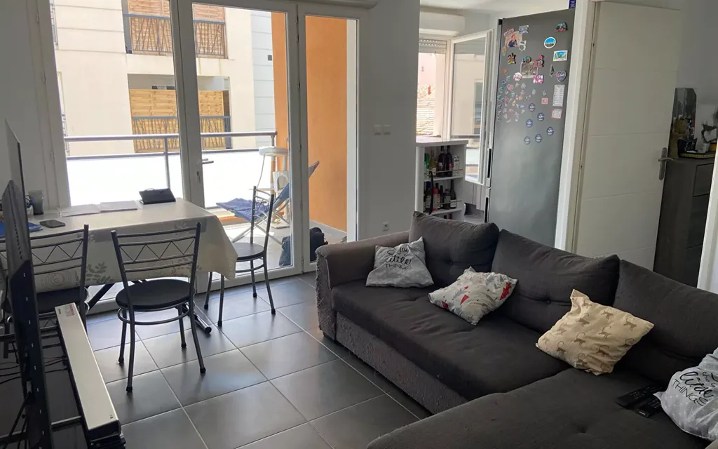 Achat appartement à vendre 3 pièces 56 m² - La Seyne-sur-Mer