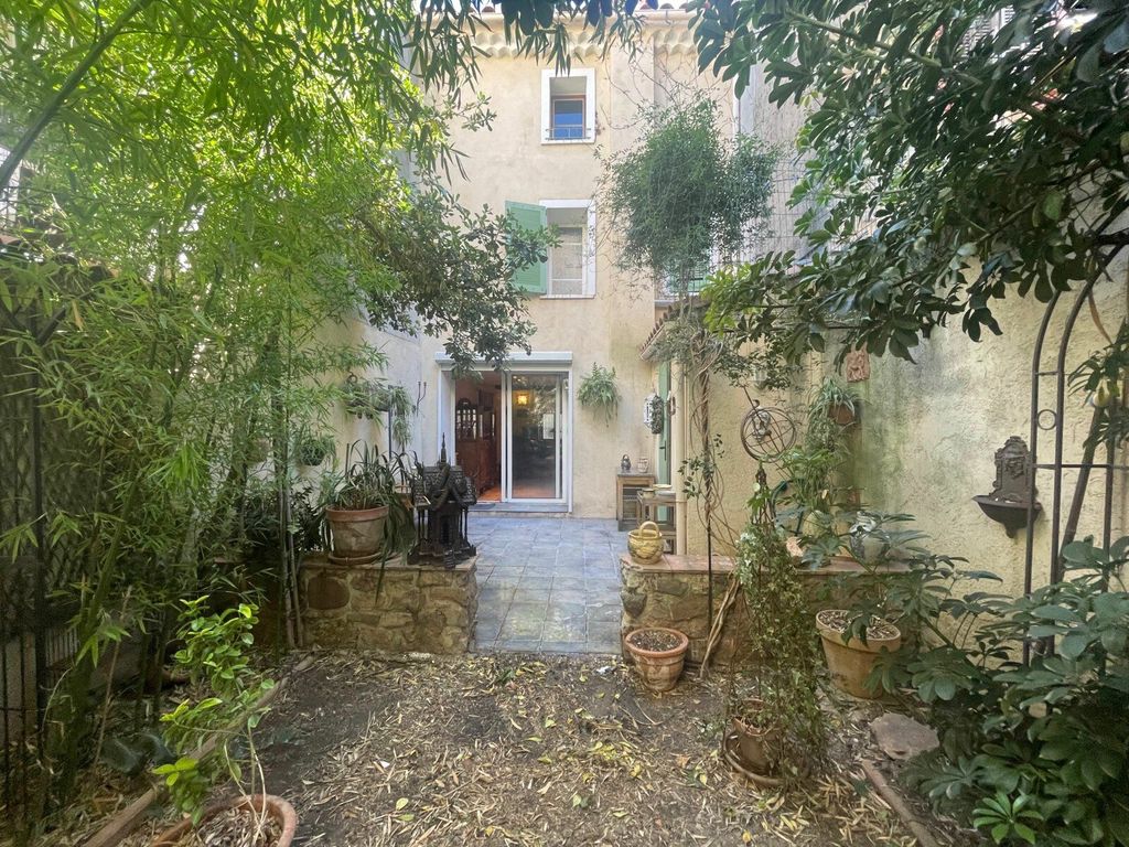 Achat maison à vendre 2 chambres 80 m² - La Seyne-sur-Mer