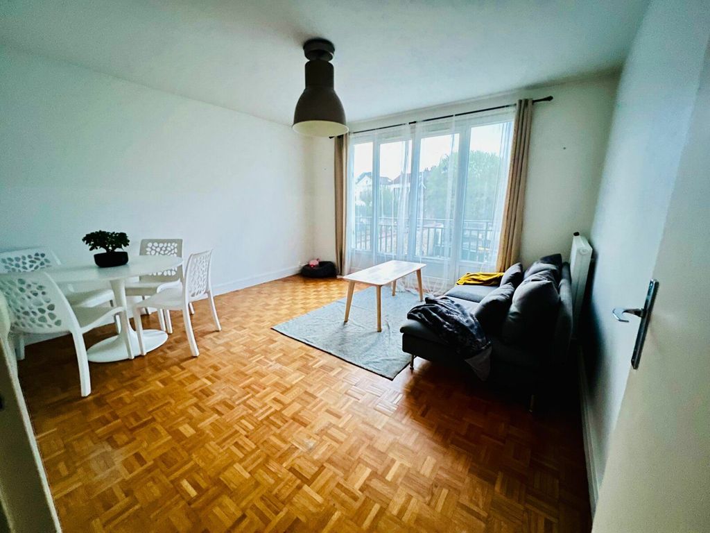 Achat appartement à vendre 3 pièces 63 m² - L'Isle-Adam