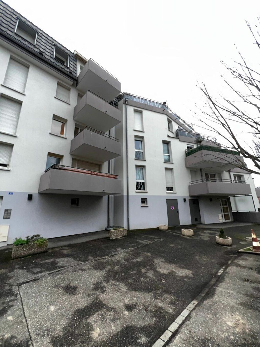 Achat appartement à vendre 4 pièces 83 m² - Bischheim