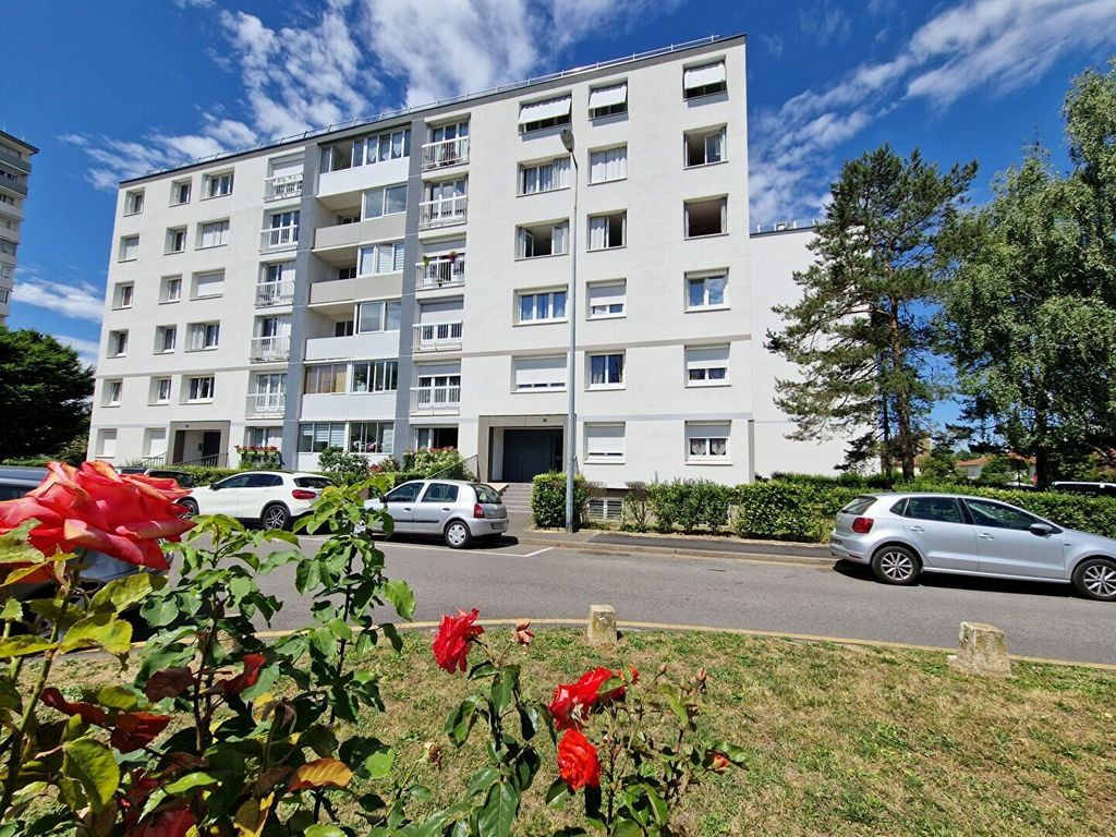 Achat appartement à vendre 4 pièces 71 m² - Neuilly-sur-Marne