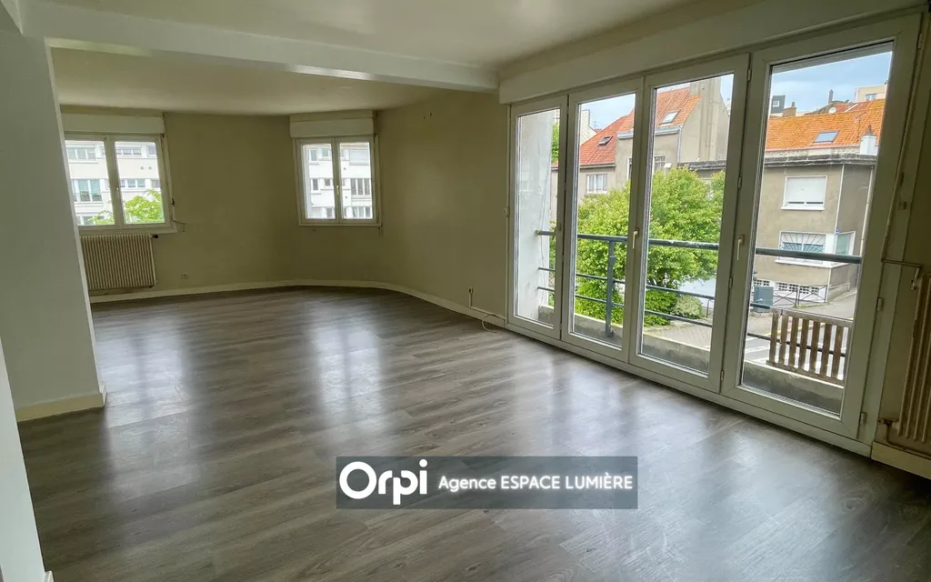 Achat appartement à vendre 3 pièces 86 m² - Boulogne-sur-Mer