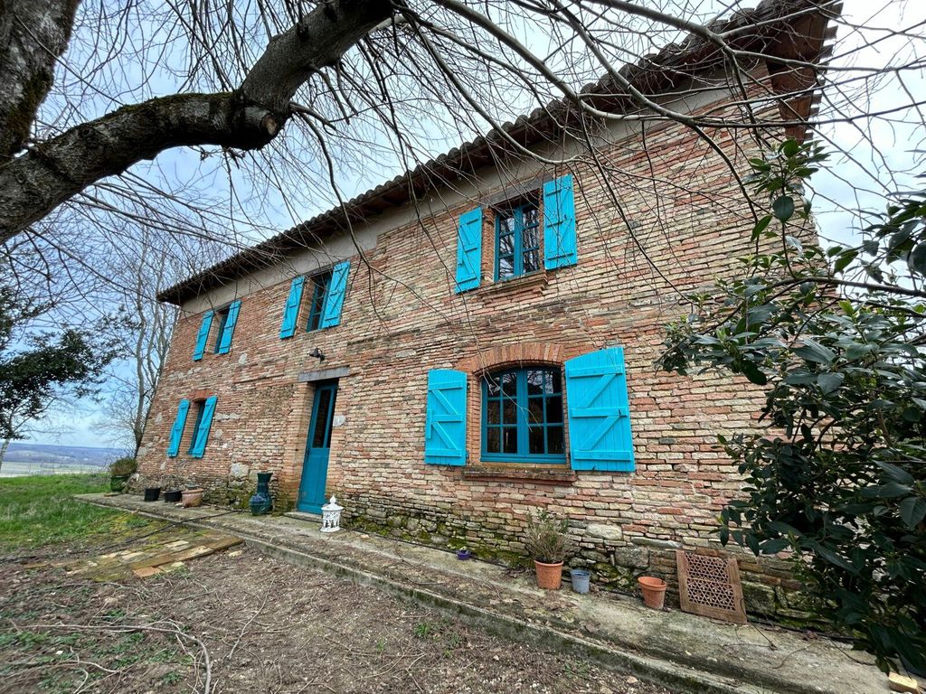 Achat maison à vendre 3 chambres 215 m² - Puycornet