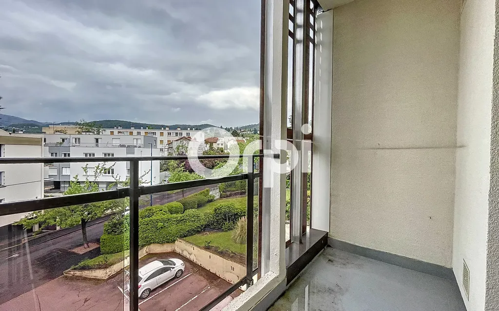 Achat appartement à vendre 2 pièces 66 m² - Clermont-Ferrand