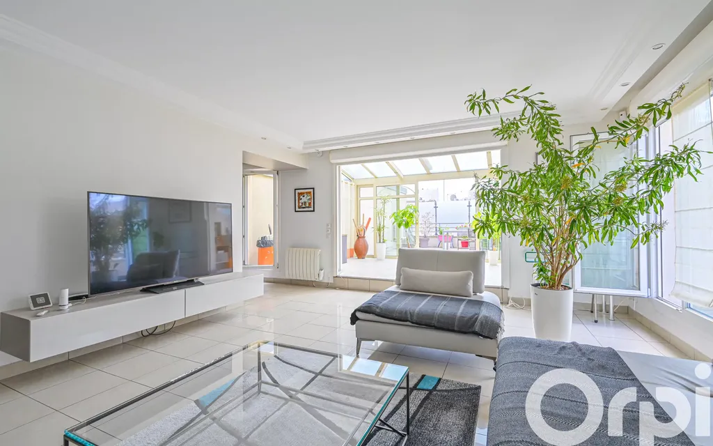 Achat appartement à vendre 4 pièces 121 m² - Les Lilas