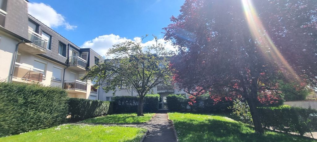 Achat appartement à vendre 2 pièces 45 m² - Ozoir-la-Ferrière