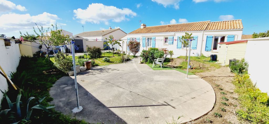 Achat maison à vendre 3 chambres 102 m² - Brem-sur-Mer