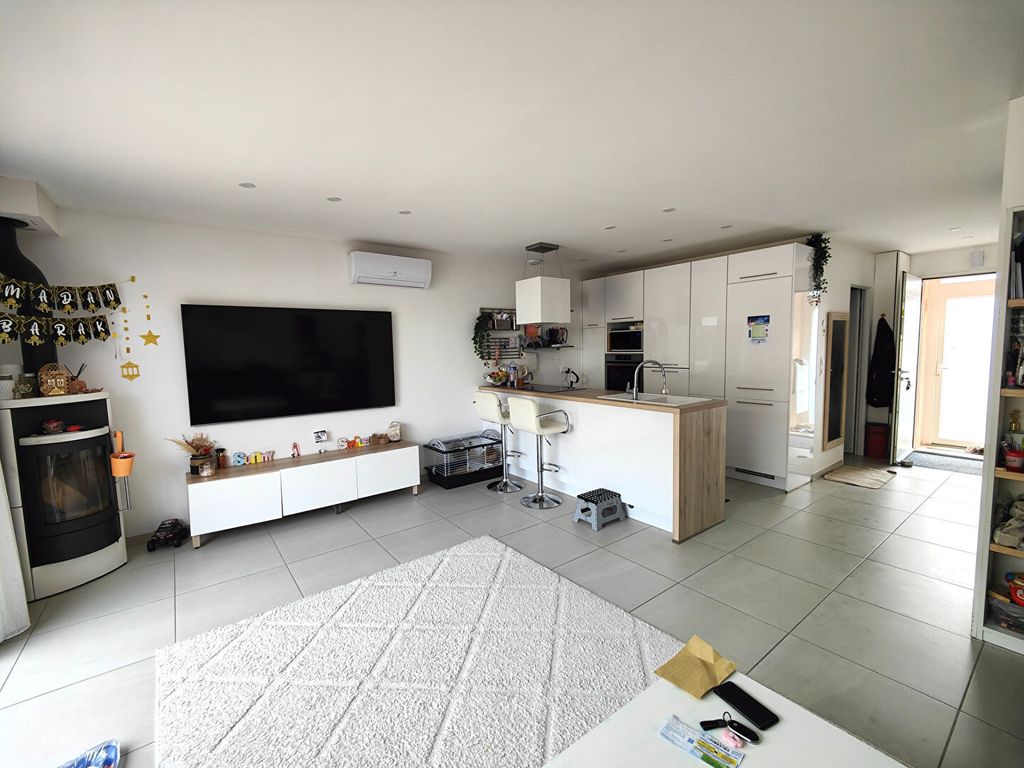 Achat maison à vendre 3 chambres 84 m² - La Crau
