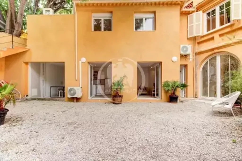 Achat maison à vendre 2 chambres 65 m² - Nice