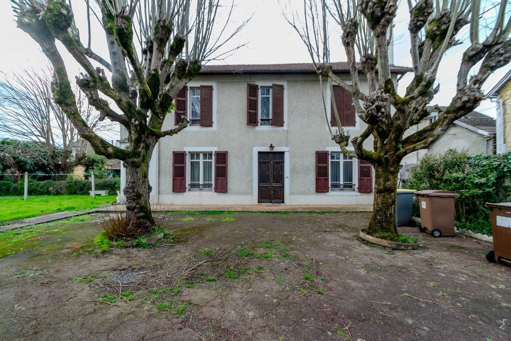 Achat maison à vendre 4 chambres 152 m² - Gelos