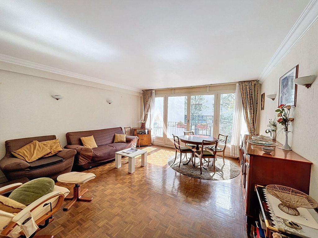 Achat appartement à vendre 3 pièces 71 m² - Paris 19ème arrondissement