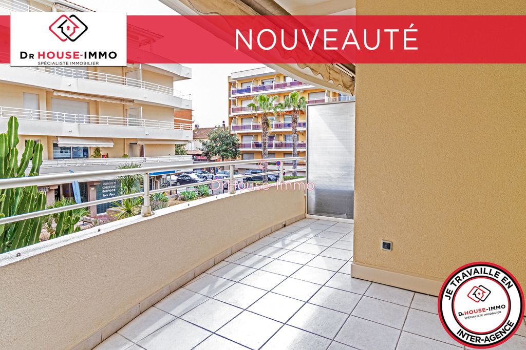 Achat appartement à vendre 3 pièces 65 m² - Cavalaire-sur-Mer